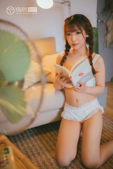 美女搞鸡视频